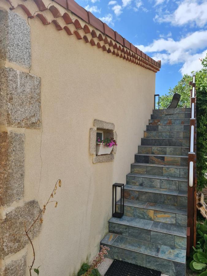 Gite Chez Tiane Saint-Flour-L'Etang Exterior photo